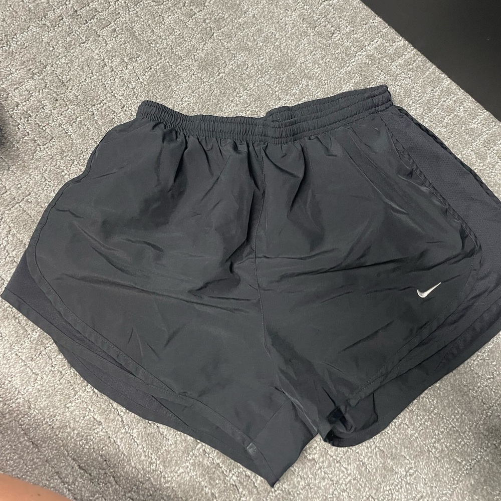 women’s nike shorts